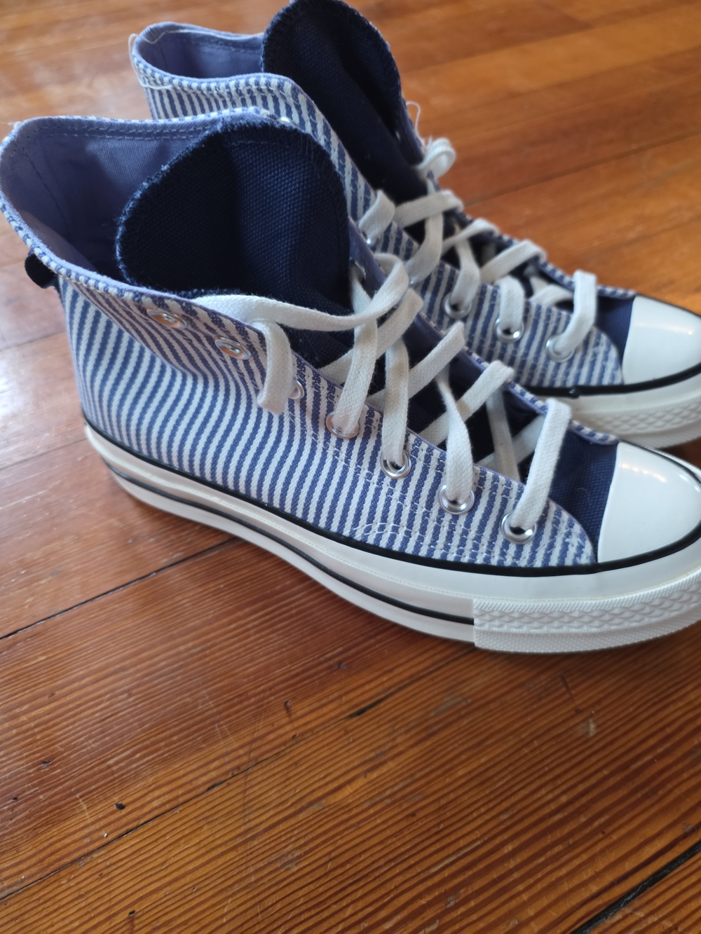 Striped High-Top Kids Sneakers in Navy and White